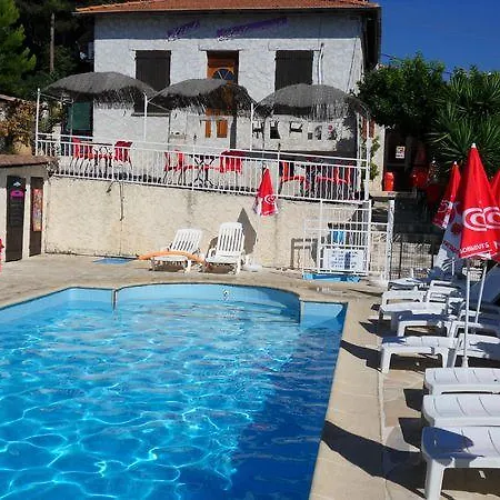 Montaleigne Guest house 3*